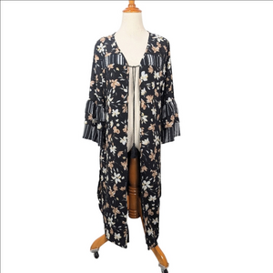 NWT Luna Moon Kimono Medium